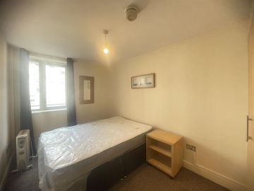 Ropewalk Court